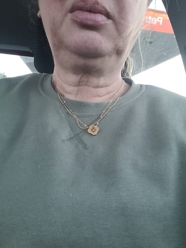 Customer photo review of The Clover Necklace
