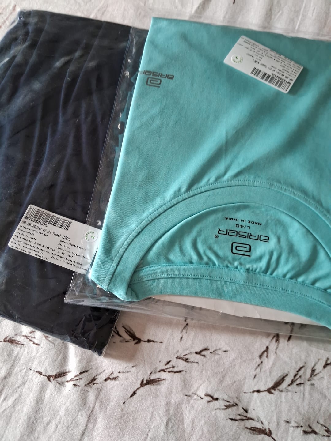 Customer photo review of Round Neck - Solid T-Shirt Pack Of 3 Combo For Men | Ariser