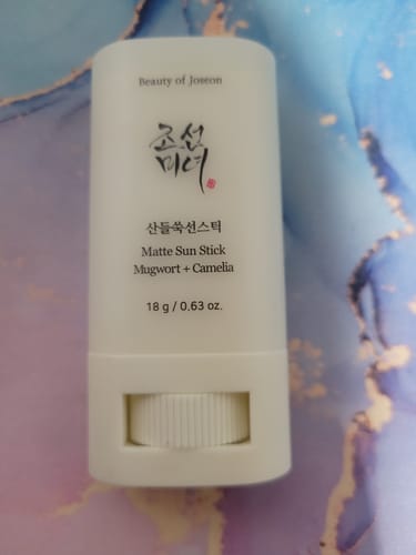 Customer photo review of Matte Sun Stick : Mugwort+Camelia (SPF 50+ PA++++) 18g