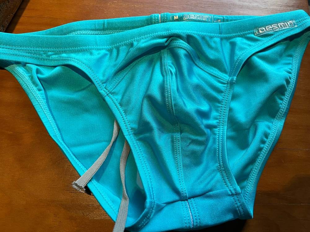 Customer photo review of Men’s Sexy Low-rise Shiny Swim Briefs