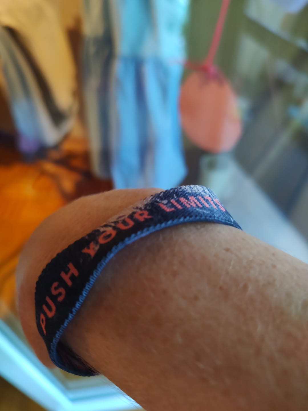 Customer photo review of Push Your Limits - Elastisches Armband