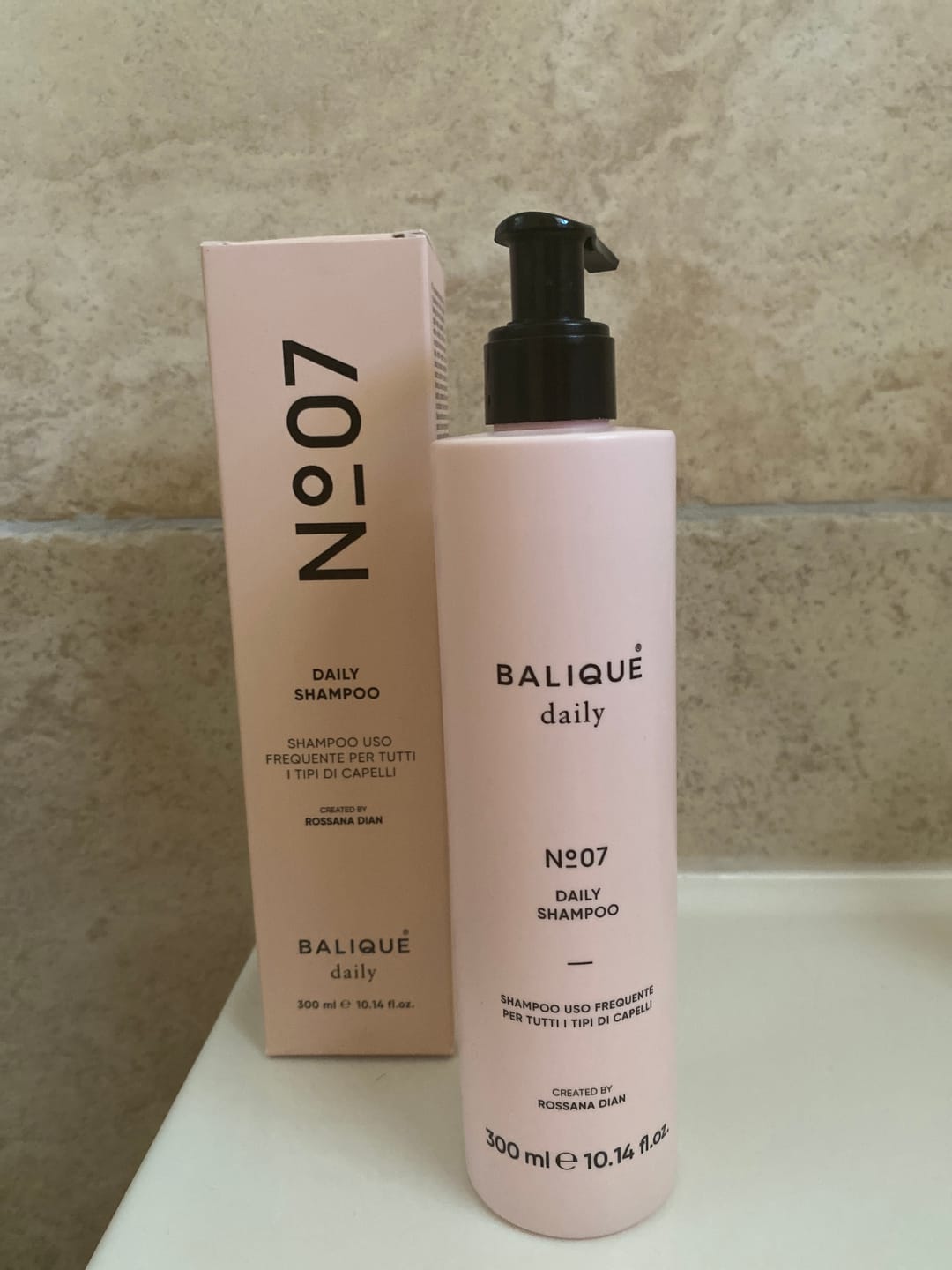 Customer photo review of N°07 DAILY SHAMPOO