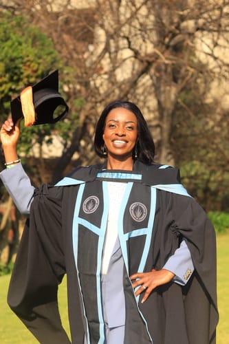 Customer photo review of KAMO - Brazilian 13x4 Lace Front Wig