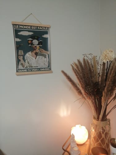 Customer photo review of Le monde est facile quand tu vises l'univers
