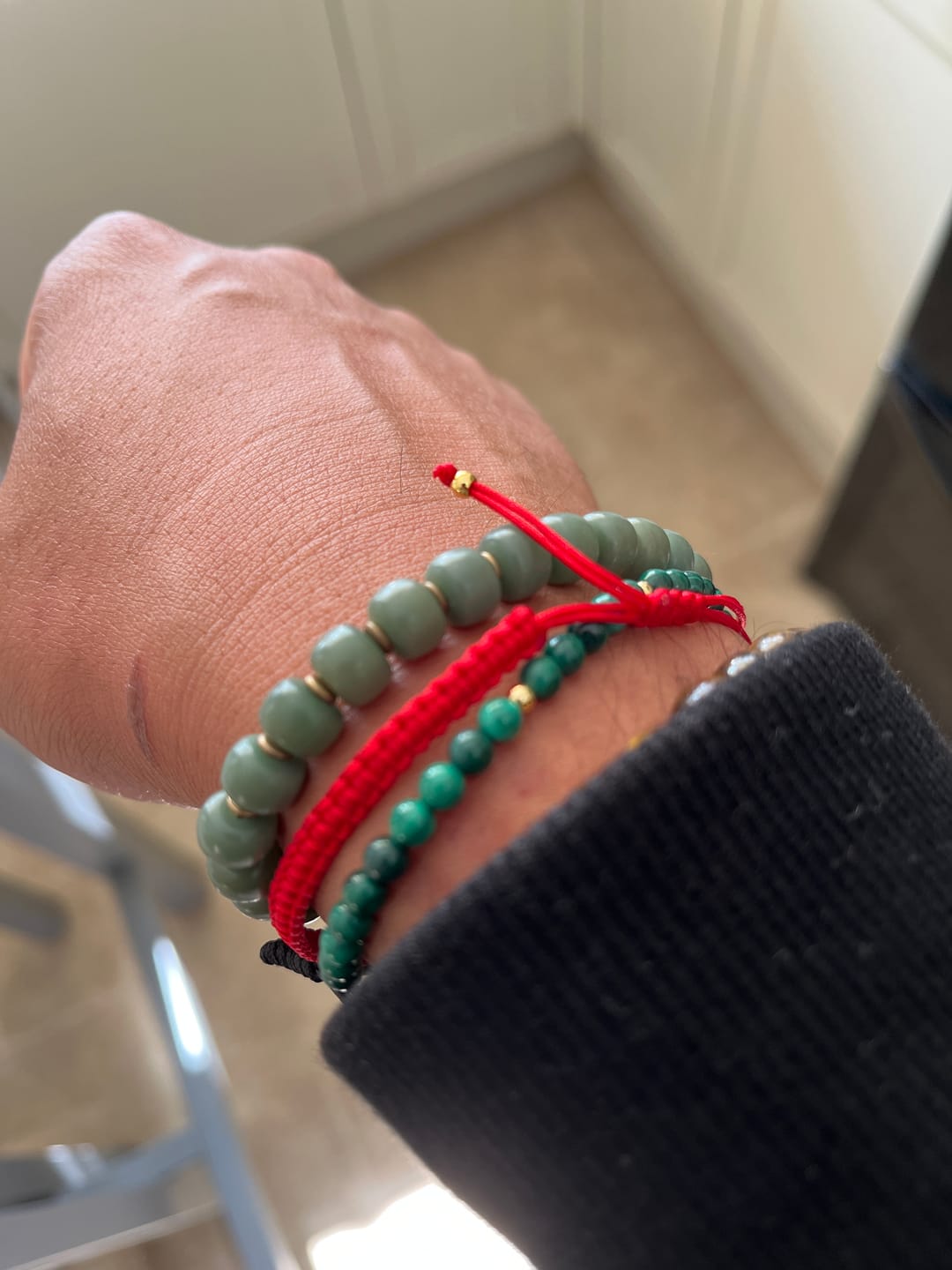 Customer photo review of Buddha Stones Natural Malachite Protection Calmness String Bracelet
