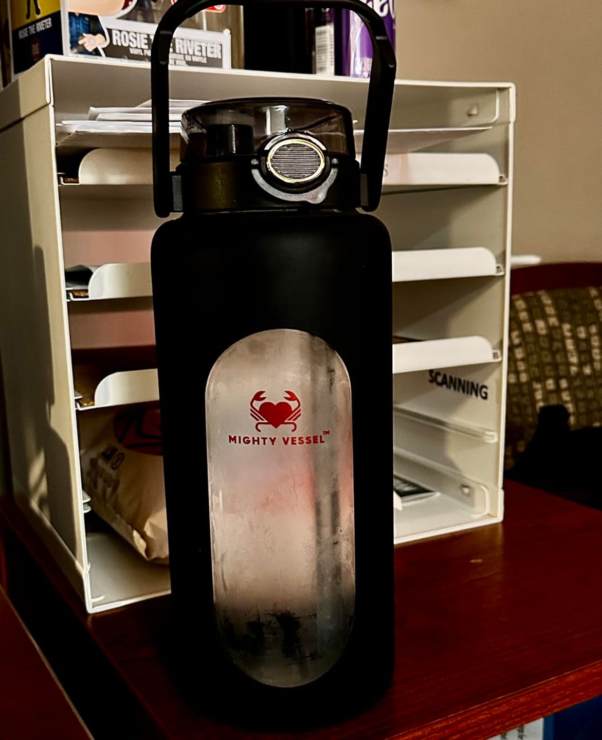 Customer photo review of MIGHTY VESSEL™ SHATTER-RESISTANT GLASS WATER BOTTLE | 64 OZ