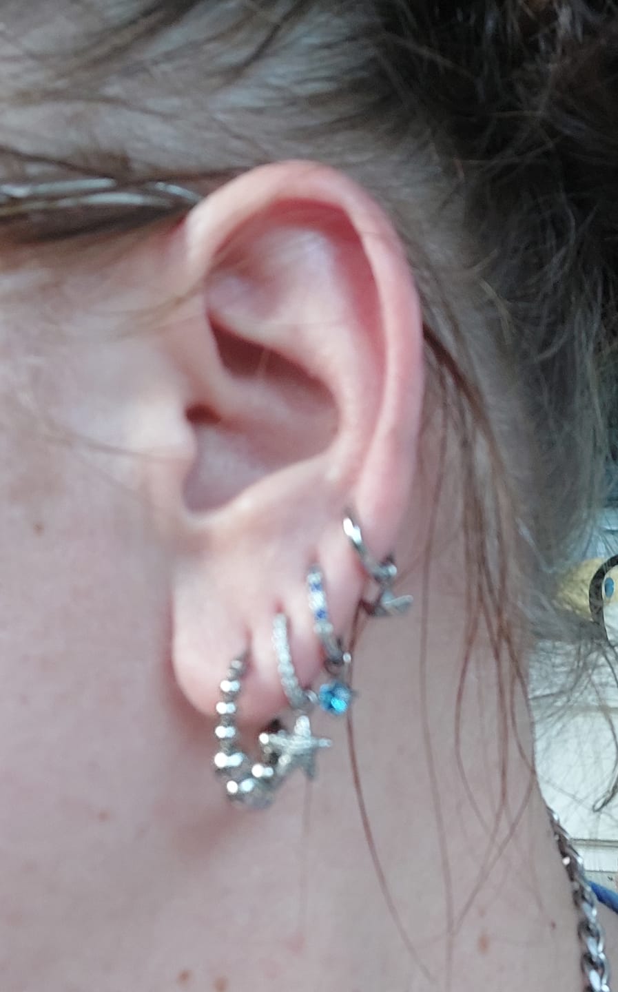 Customer photo review of Dotty Ohrringe | 18K vergoldet