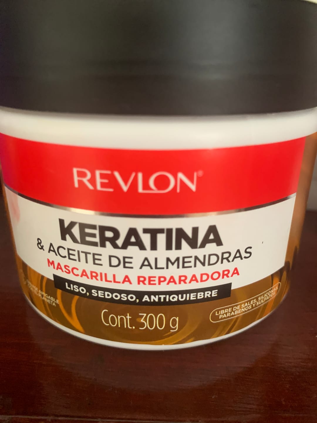 Customer photo review of Mascarilla Capilar Aceite Almendras + Aminoácidos + Keratina Revlon