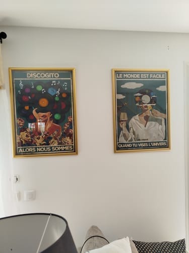 Customer photo review of Le monde est facile quand tu vises l'univers