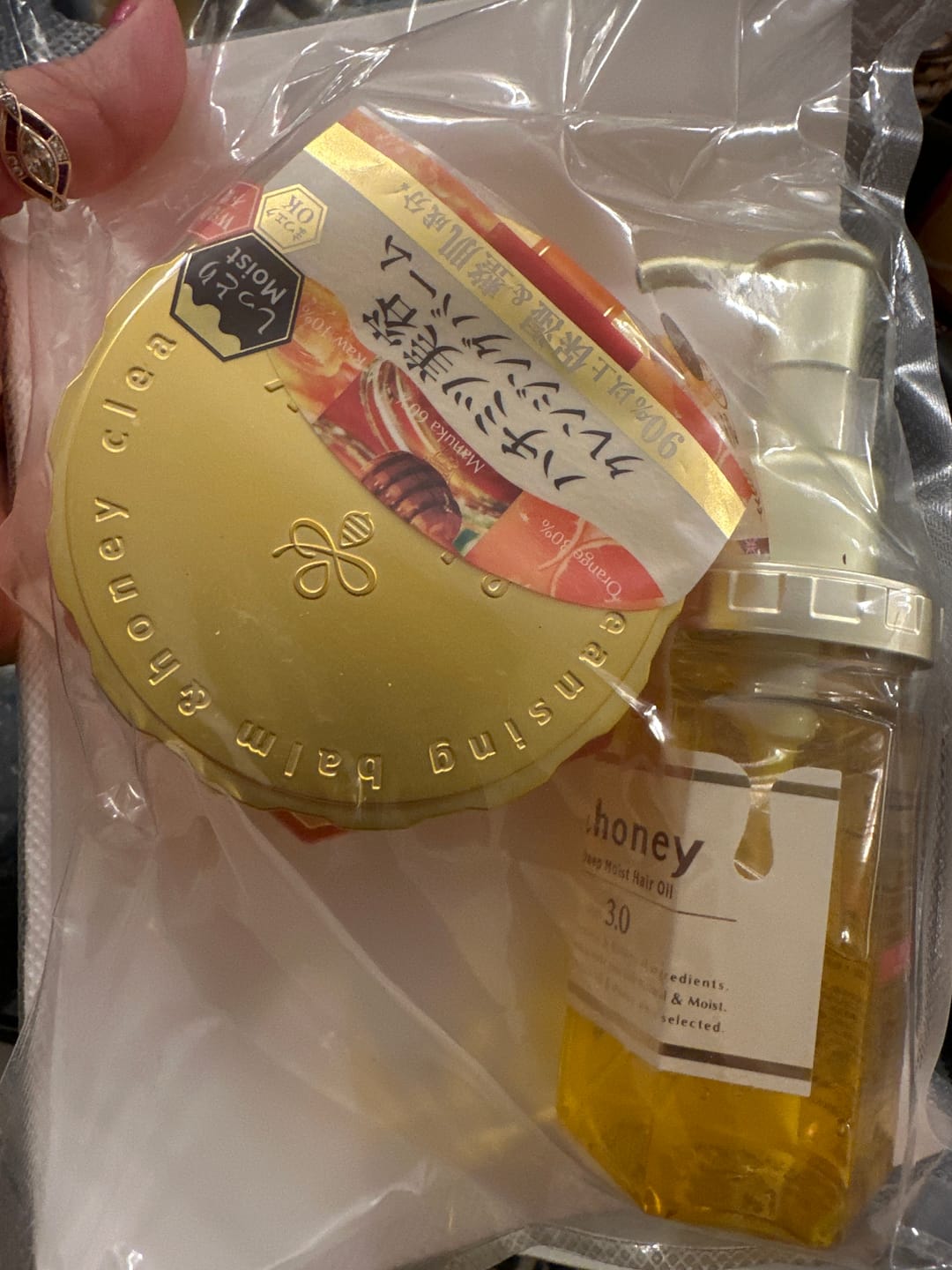 Customer photo review of & Honey Deep Moist Hair Oil 100ml