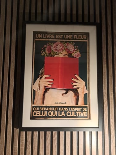 Customer photo review of Un livre est une fleur qui s'épanouit dans l'esprit de celui qui la cultive