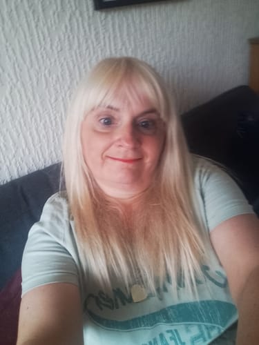 Customer photo review of Stranded 14" Unclipped Weft Extension (95g) #600 White Lily