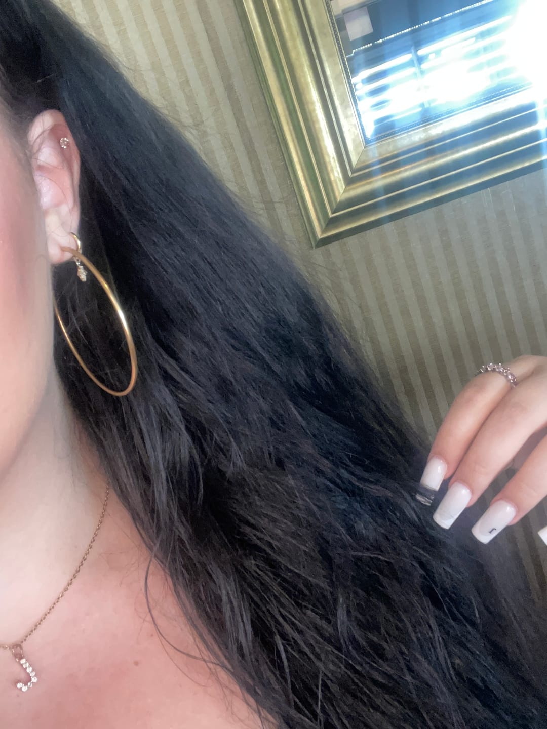 Customer photo review of Large Hoops Ohrringe | 18K vergoldet