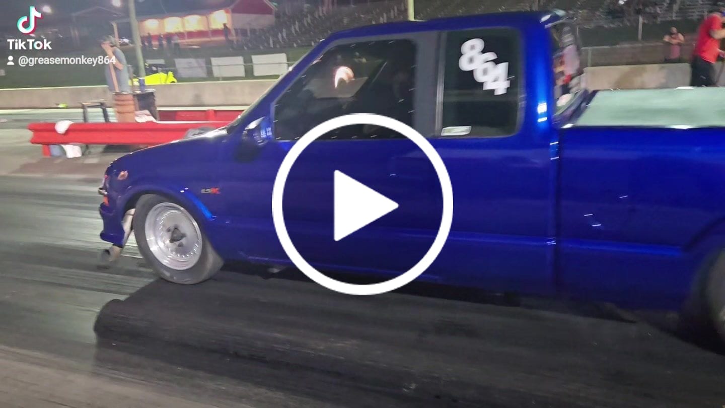 Customer video review of Motion Raceworks 1994-04 2nd Gen S10 / Sonoma 15" Strutless Drag Wing 31-120
