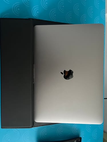 Customer photo review of Funda Notebook Smart Case