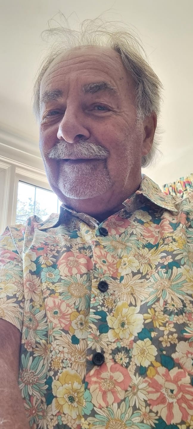 Customer photo review of Men's Vintage Floral Cotton Button Up Short Sleeve Shirt