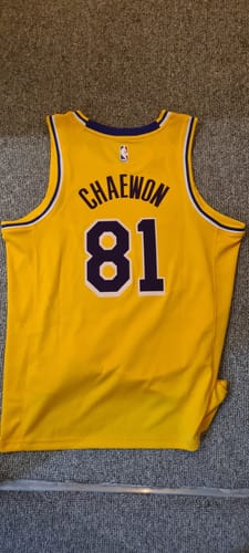 Customer photo review of Le Sserafim Basketball Jersey