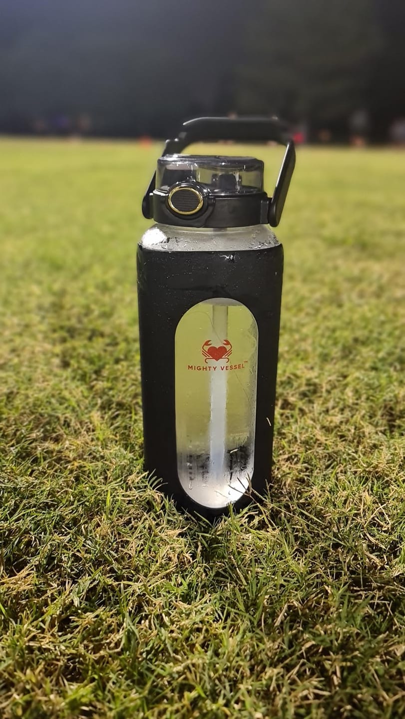 Customer photo review of MIGHTY VESSEL™ SHATTER-RESISTANT GLASS WATER BOTTLE | 64 OZ