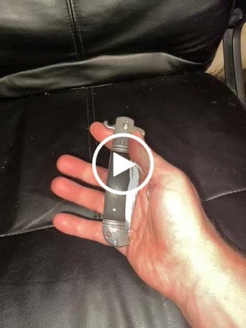 Customer video review of Gentleman's Wood Auto Pocket Knife