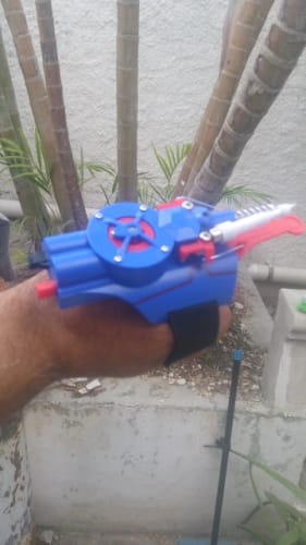 Customer photo review of [NEW] Spidey Gear™ - Magnetic Web Shooter