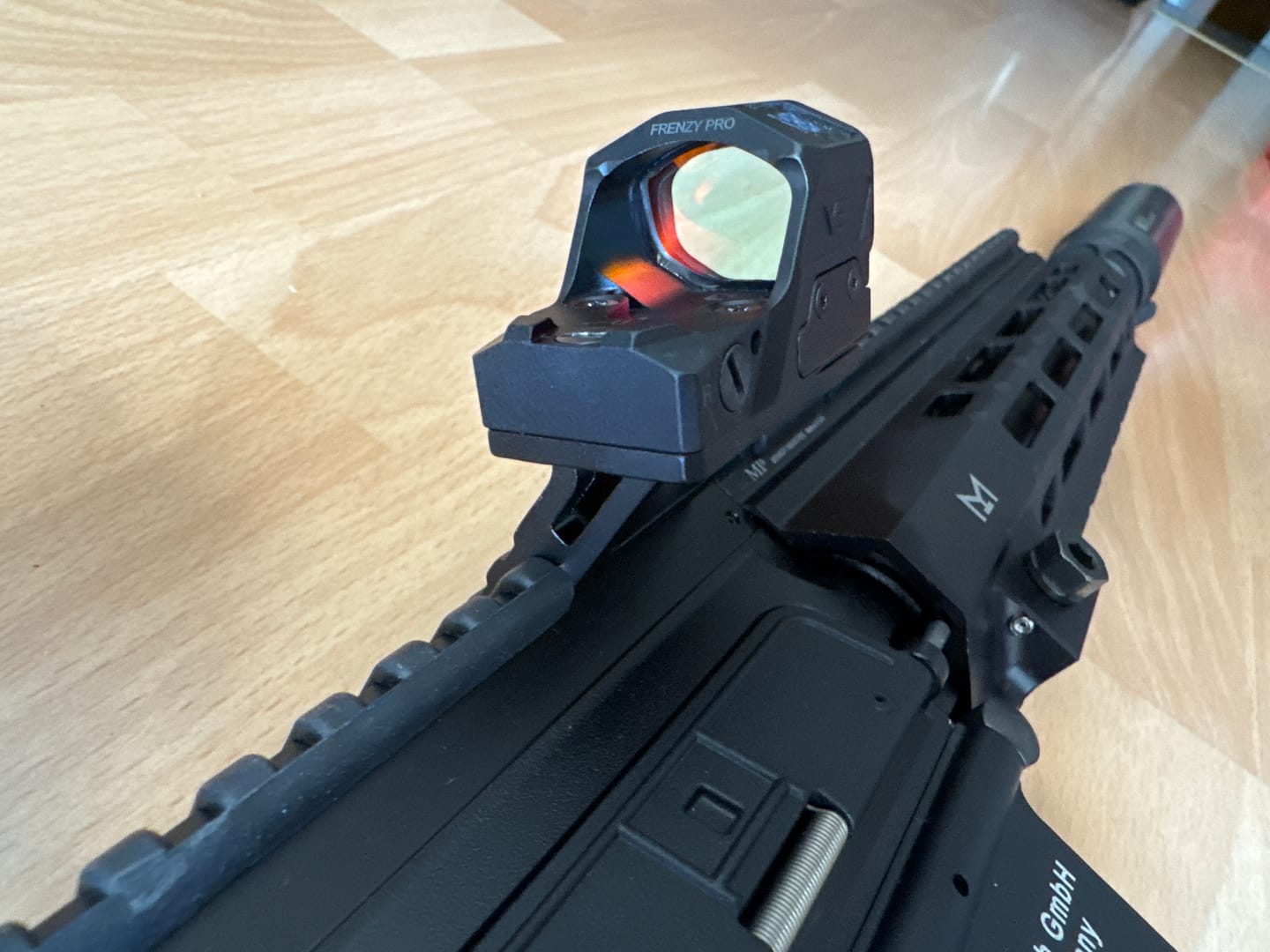 Customer photo review of Vector Optics SCRD-SM64 Frenzy-X 1x19x26 MRS GenII Solar Power Multi-Reticle