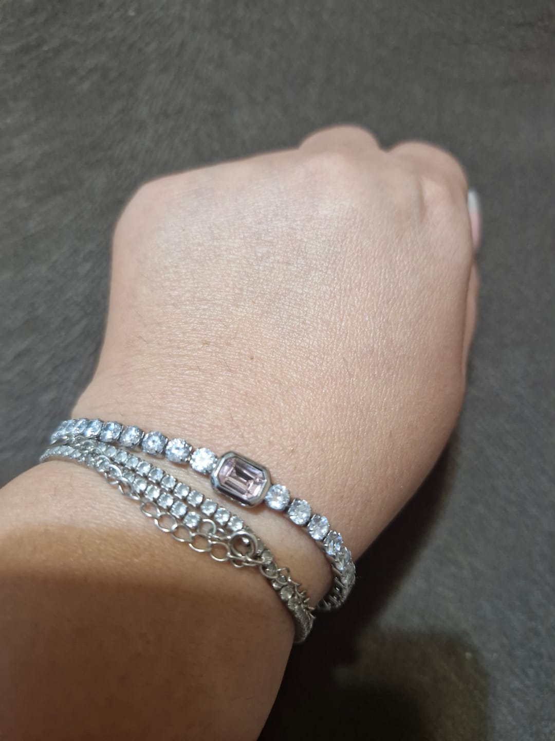 Customer photo review of Bratara Tennis cu piatra roz