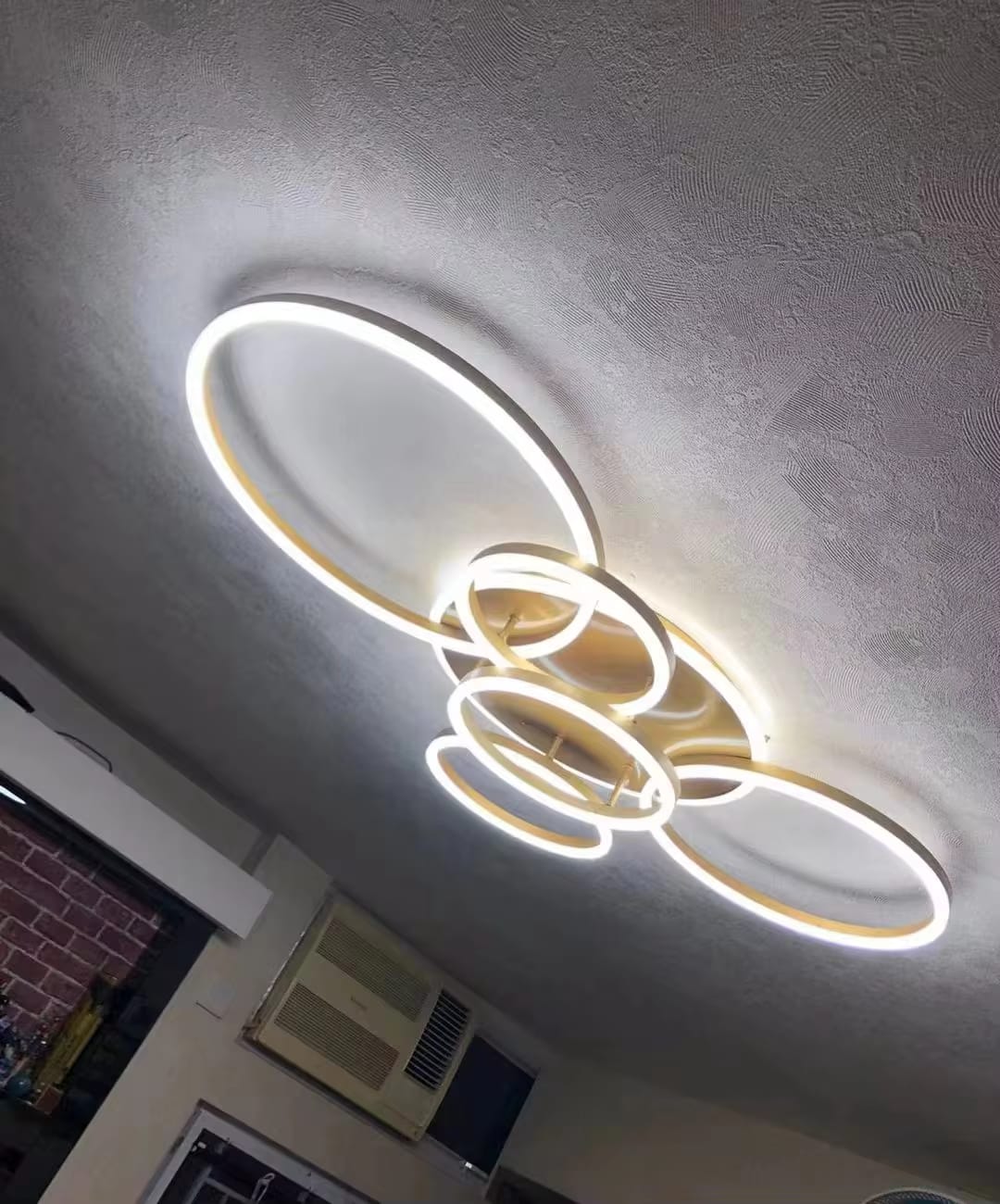 Customer photo review of WOMO Circular LED Flush Mount Ceiling Light-WM1032