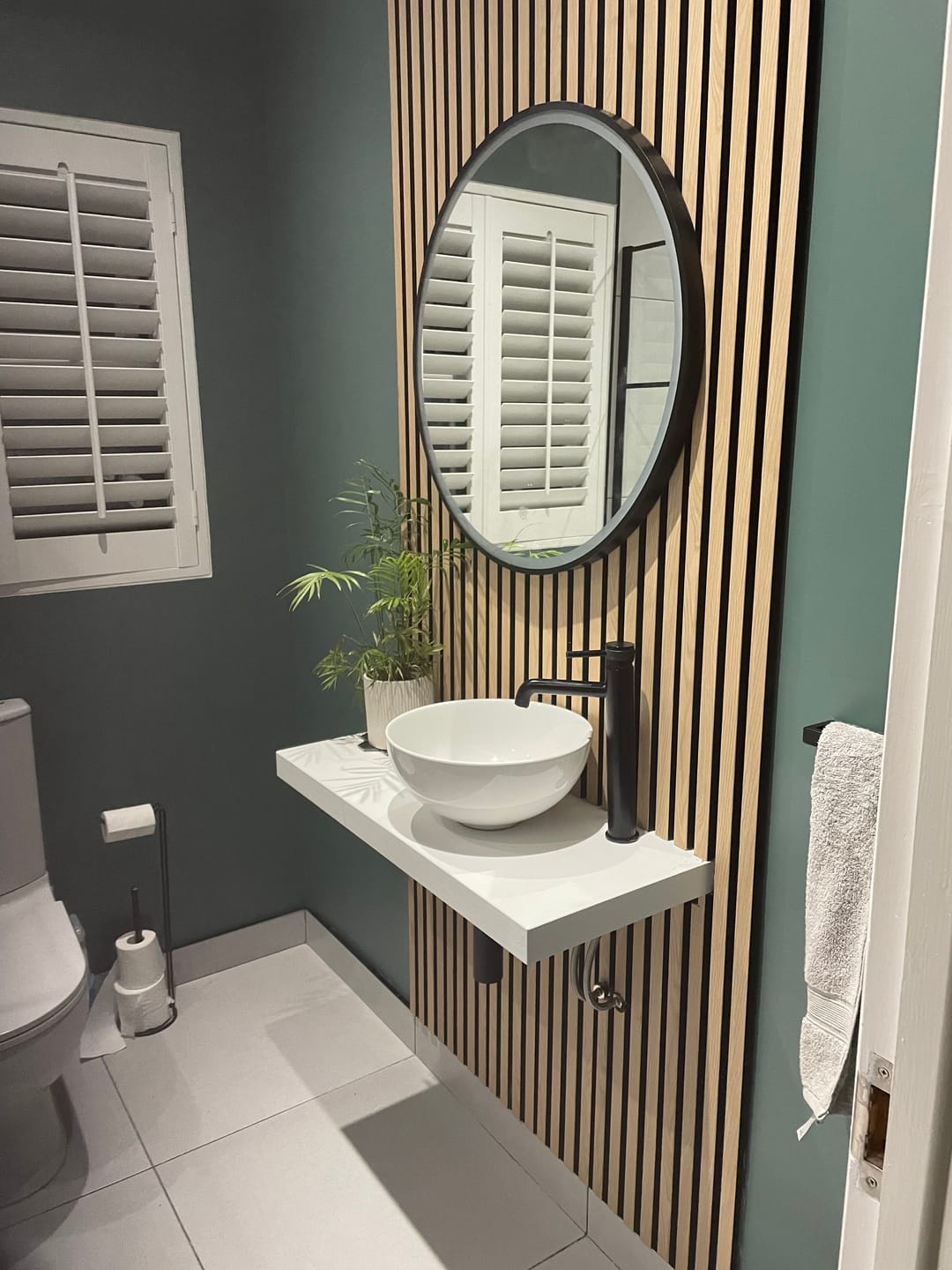 Customer photo review of SlatWall Waterproof Walnut
