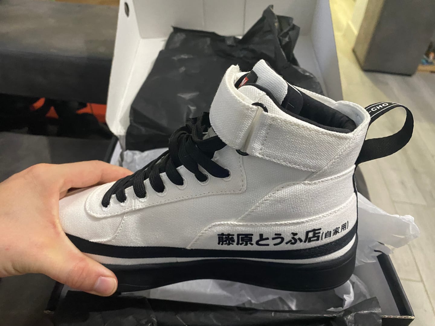 Customer photo review of HTXJPN Fuji3 High Top Sneakers