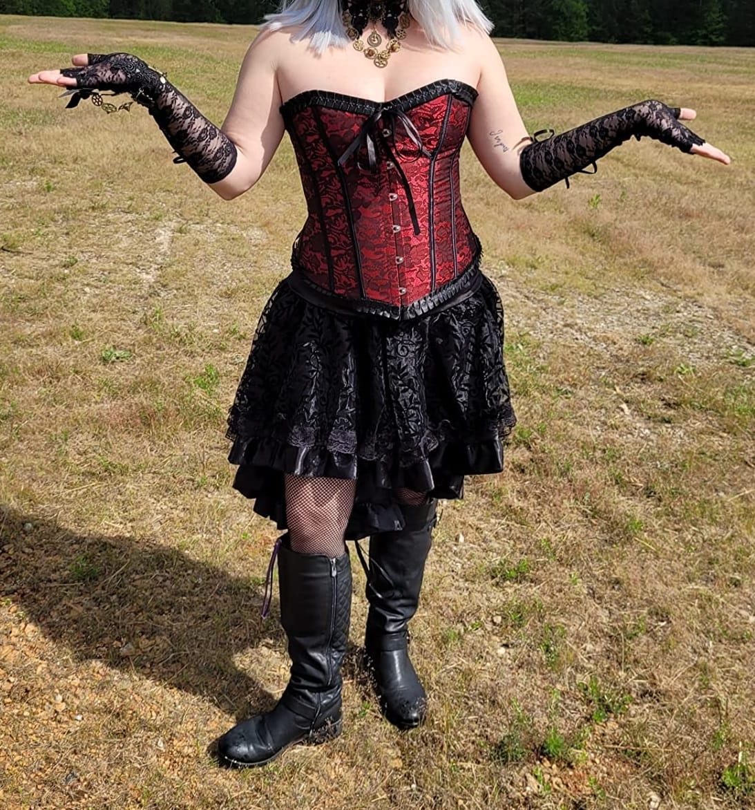 Customer photo review of Short steampunk skirt