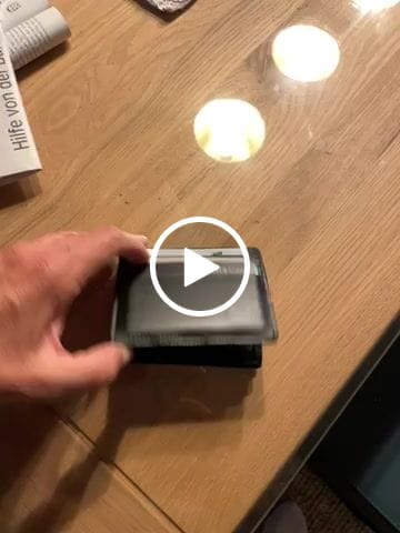 Customer video review of Flap Boy - Magic Wallet with Coin Pocket
