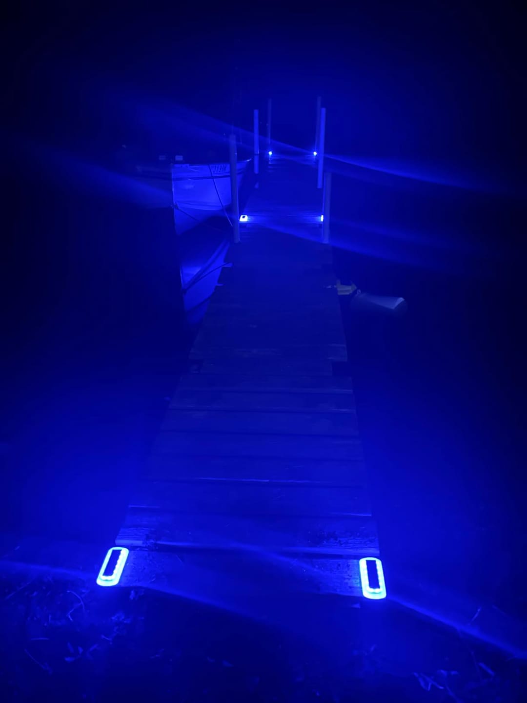 Customer photo review of Solar Deck Light Outdoor Dock Light for Outdoor Balcony Fence Blue/Warm White