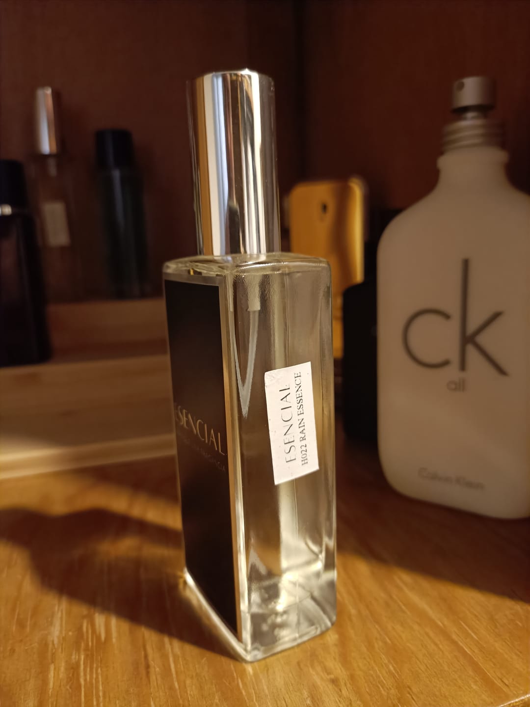 Customer photo review of H022 Inspirado en: Bvlgari Man Rain Essence - Bvlgari