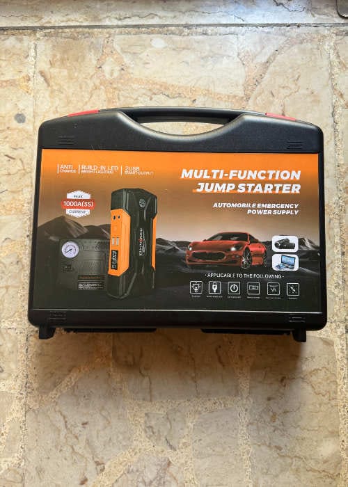 Customer photo review of Portable Car Jump Starter Malta with Air Compressor