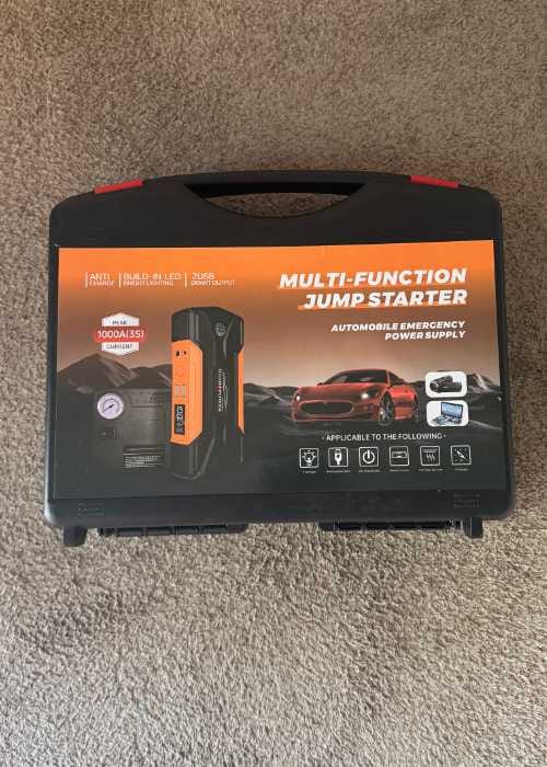 Customer photo review of Portable Car Jump Starter Malta with Air Compressor