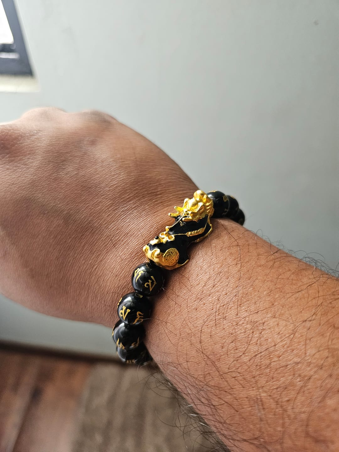 Customer photo review of Feng Shui Black Obsidian Wealth Bracelet