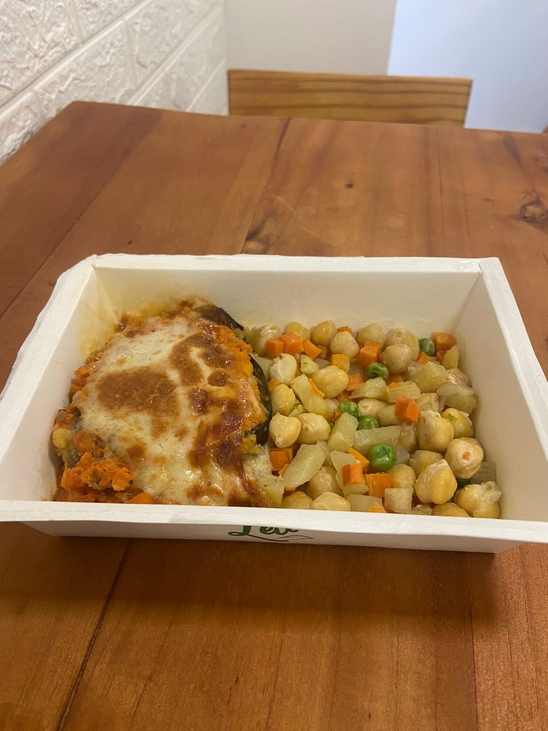 Customer photo review of Berinjela à Parmegiana com Seleta de Legumes