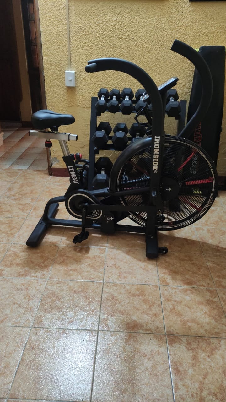 Customer photo review of ECHO Air Bike IRONSIDE Combat