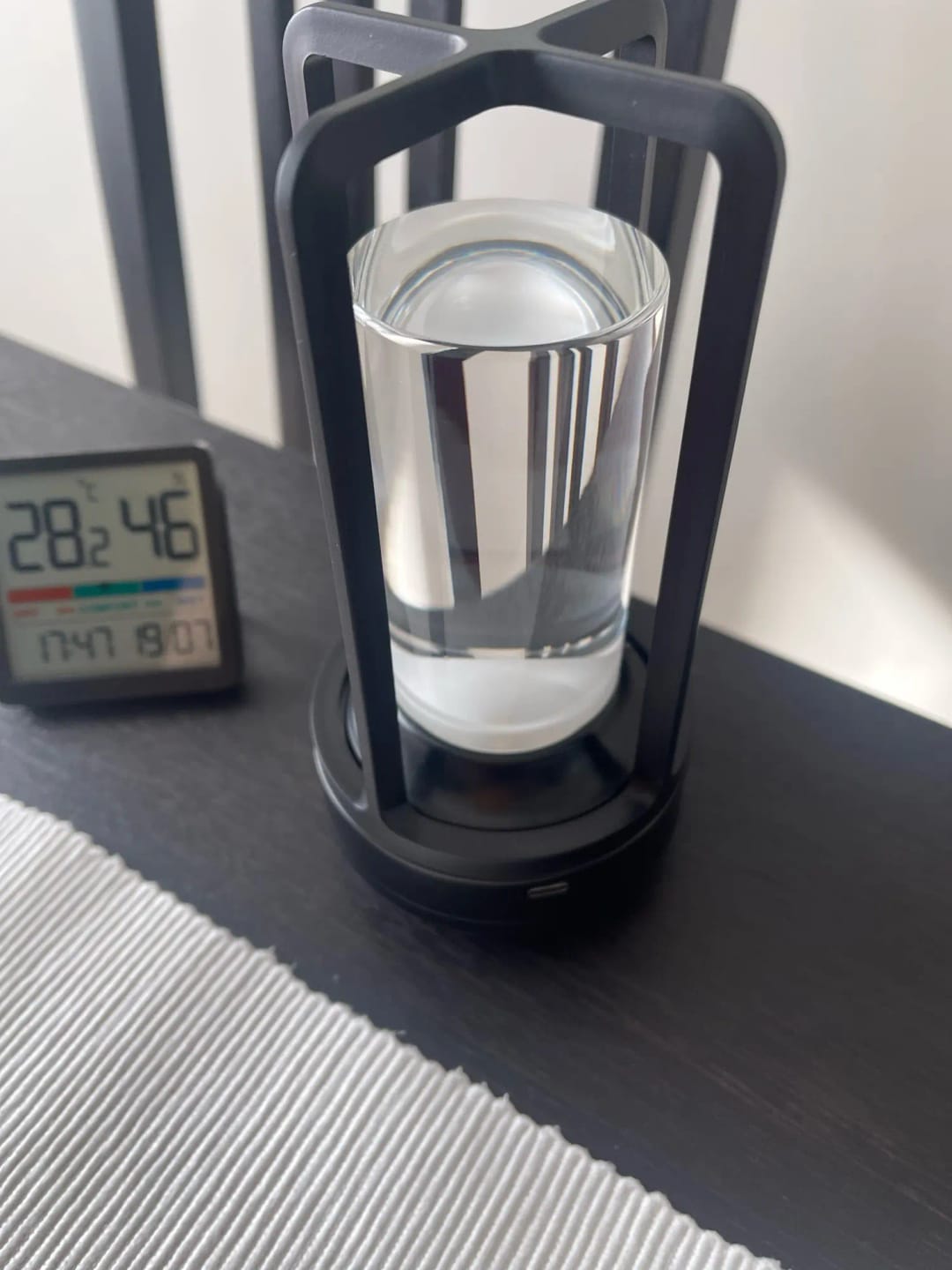 Customer photo review of Modern Cordless Metal Nordic Desk & Table Lamp - Cordless, Rechargeable, LED with Touch Control & Dimming Feature, Suitable for Bedroom, Home, Outdoor - Ideal Night Light for Restaurant and Home Usage