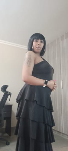 Customer photo review of NALEDI - Brazilian Fringe Bob