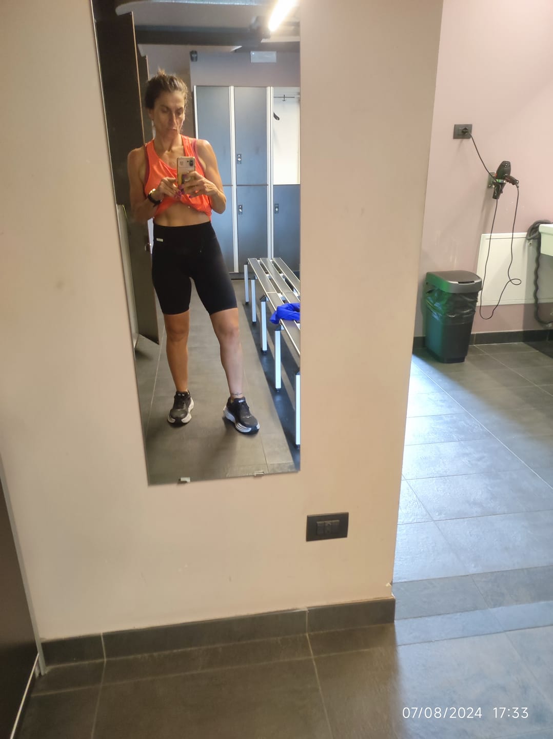 Customer photo review of Ciclista Confidence CryoFir Nero