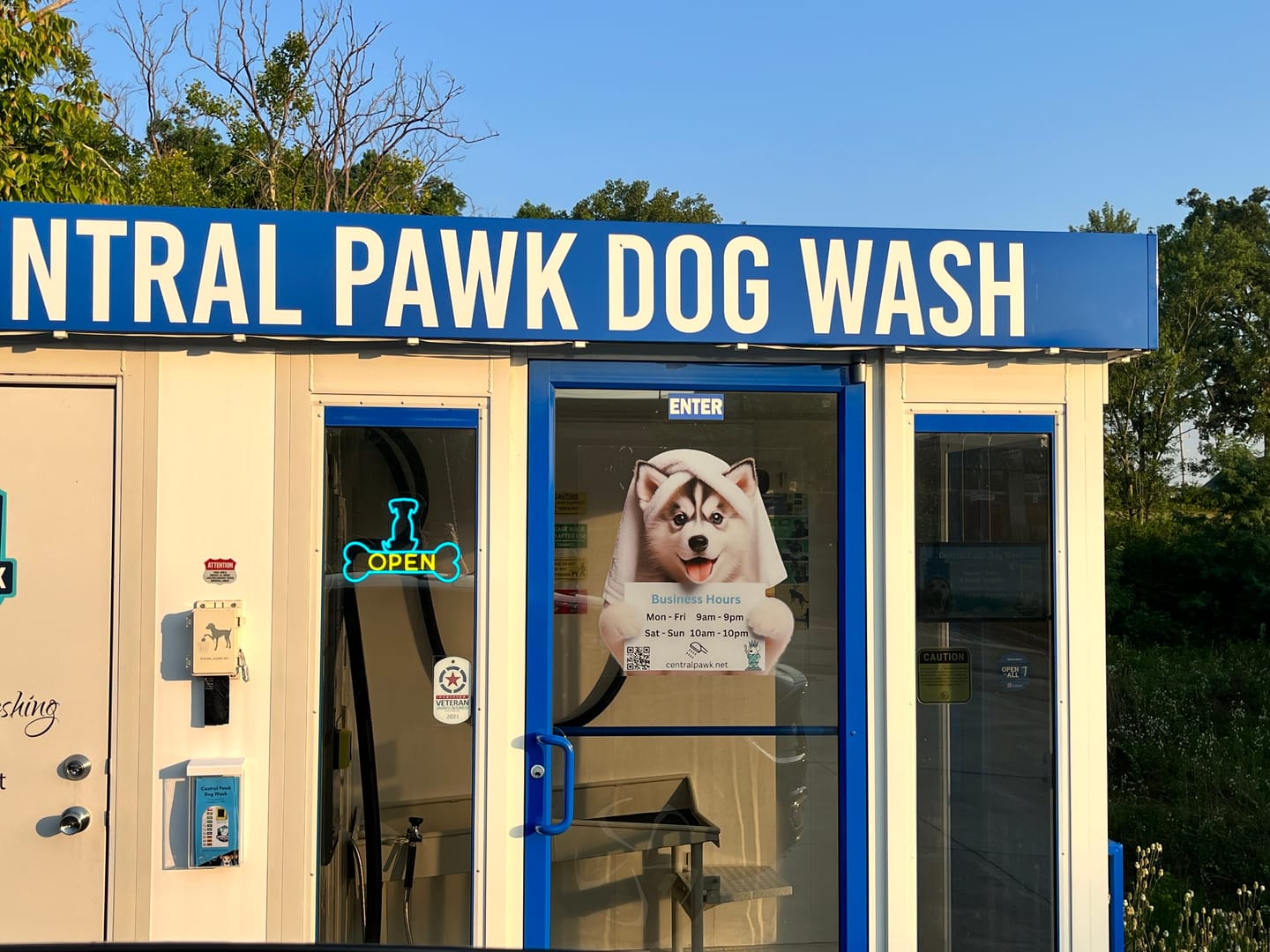 Customer photo review of Custom Neon Sign Outdoor Personalized LED Name Light