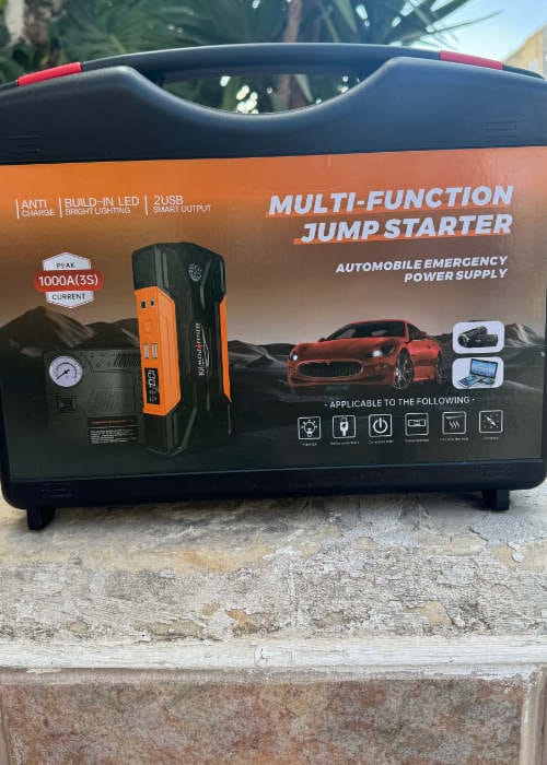 Customer photo review of Portable Car Jump Starter Malta with Air Compressor