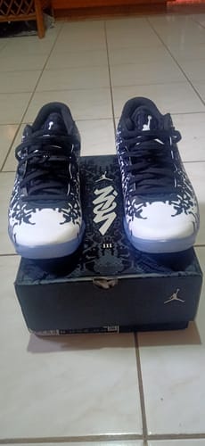 Customer photo review of Jordan Zion 3 PF Basketball Shoes