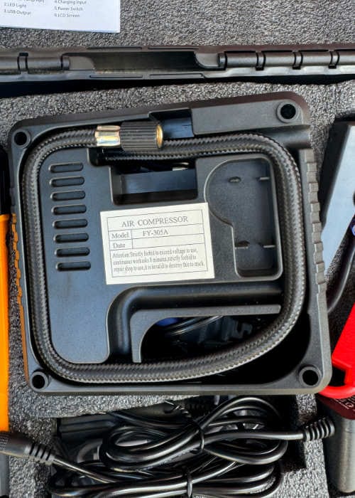Customer photo review of Portable Car Jump Starter Malta with Air Compressor