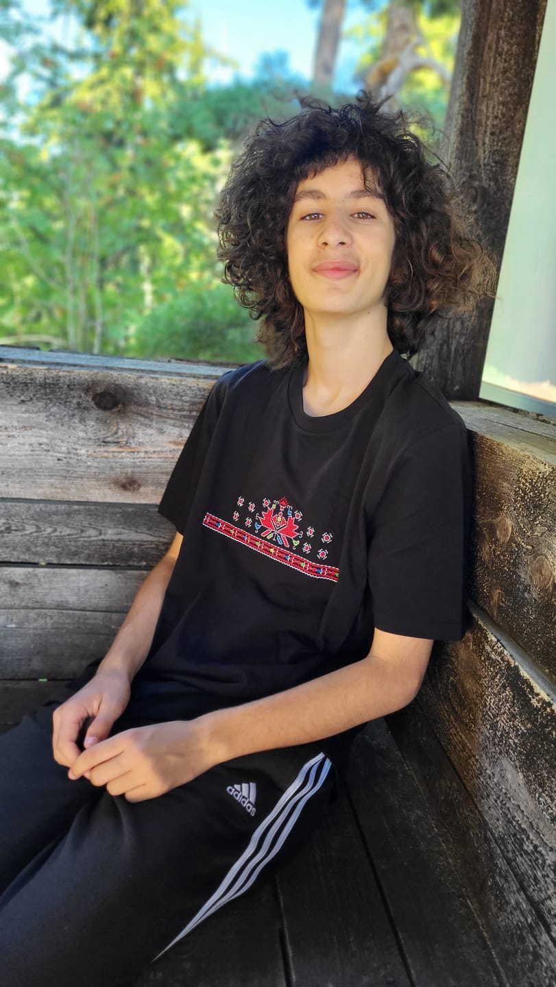 Customer photo review of Тениска "Аз съм"