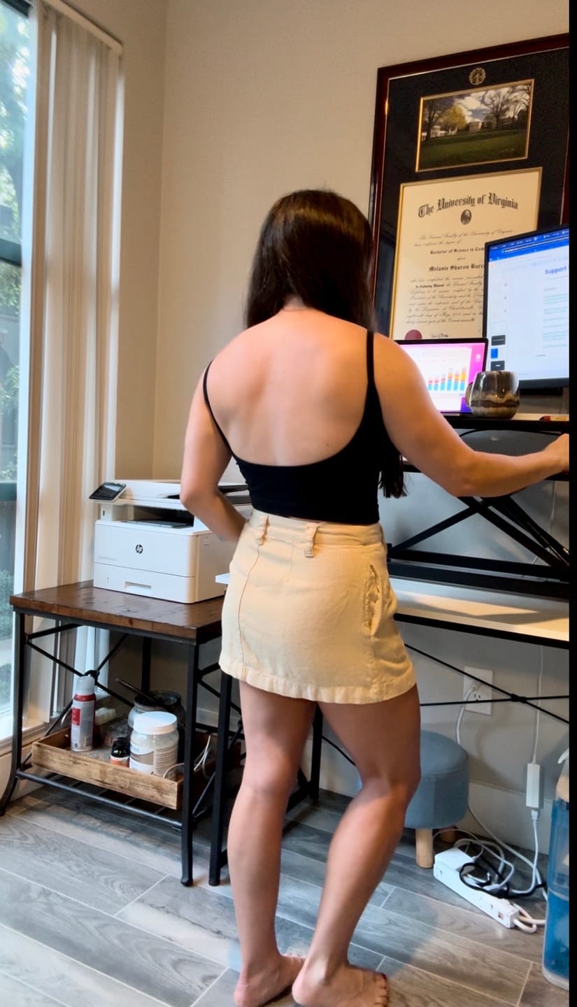 Customer photo review of Hebe Black Backless Crop Tank Top
