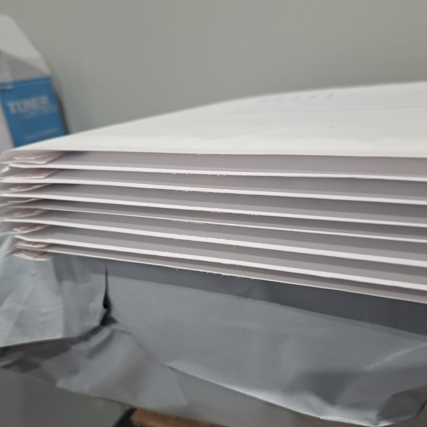 Customer photo review of Bubble Envelope DM 172 x 220mm DVD CD Blu-ray Disc Mailer