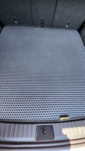 Customer photo review of Kofferraumwanne nach Maß