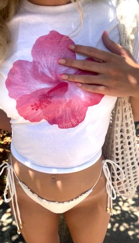 Customer photo review of 'Hibiscus' baby tee